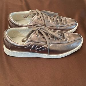 Tretron Nylite Size 10